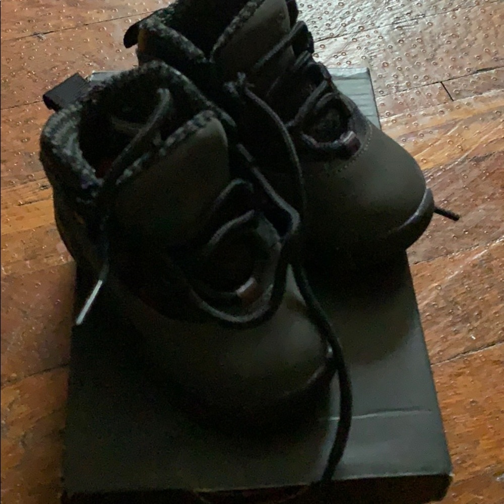 Infant Jordans Black